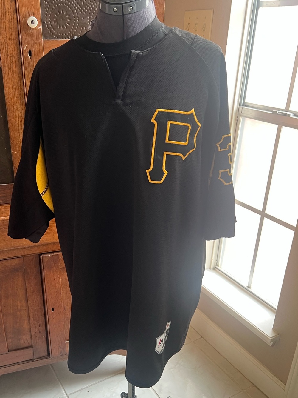 2020 Brandon Waddell Pirates Baseball warmup Jersey size XL